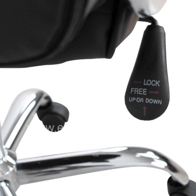 Office chair HM1113 with black PU and chromed base 62x62x104 cm.