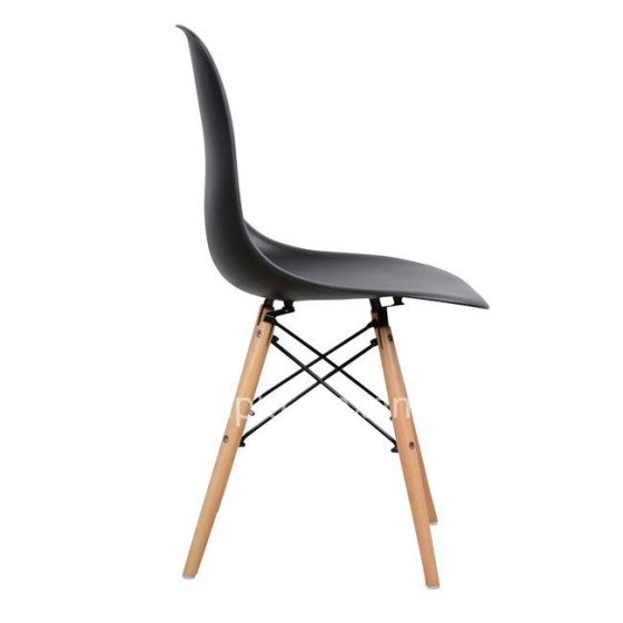 ΚΑΡΕΚΛΑ ΜΕ ΞΥΛΙΝΑ ΠΟΔΙΑ ΚΑΙ ΚΑΘΙΣΜΑ TWIST PP ΜΑΥΡΗ HM8460.02 46x50x82 εκ.