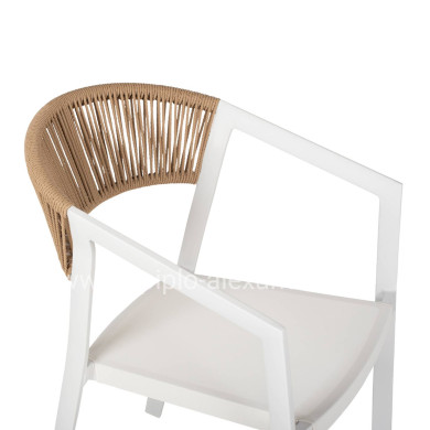 ARMCHAIR ALUMINUM MIRI HM5891.02 WHITE FRAME AND TEXTLINE- BEIGE RATTAN BACKREST 56x60x81,5Hcm.