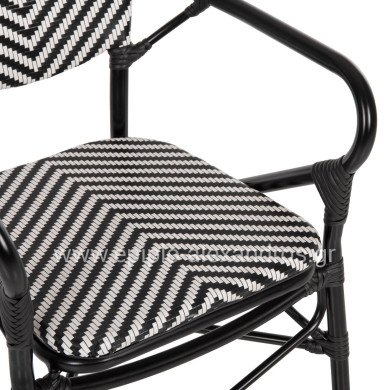 ARMCHAIR ALUMINUM HM5928.01 BLACK WITH TEXTLINE IN BLACK&WHITE 56x59x94,5Hcm.