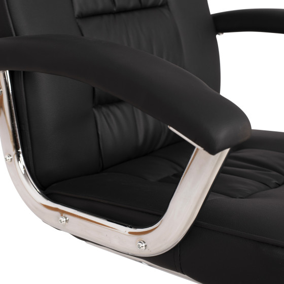 Conference chair HM1114 Black PU with chromed base 61.5x62x98 cm.