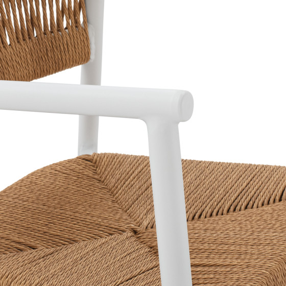 WHITE ALUMINUM ARMCHAIR WITH BEIGE PE ROPE HM5786.01 55,5x50x77,5 cm.