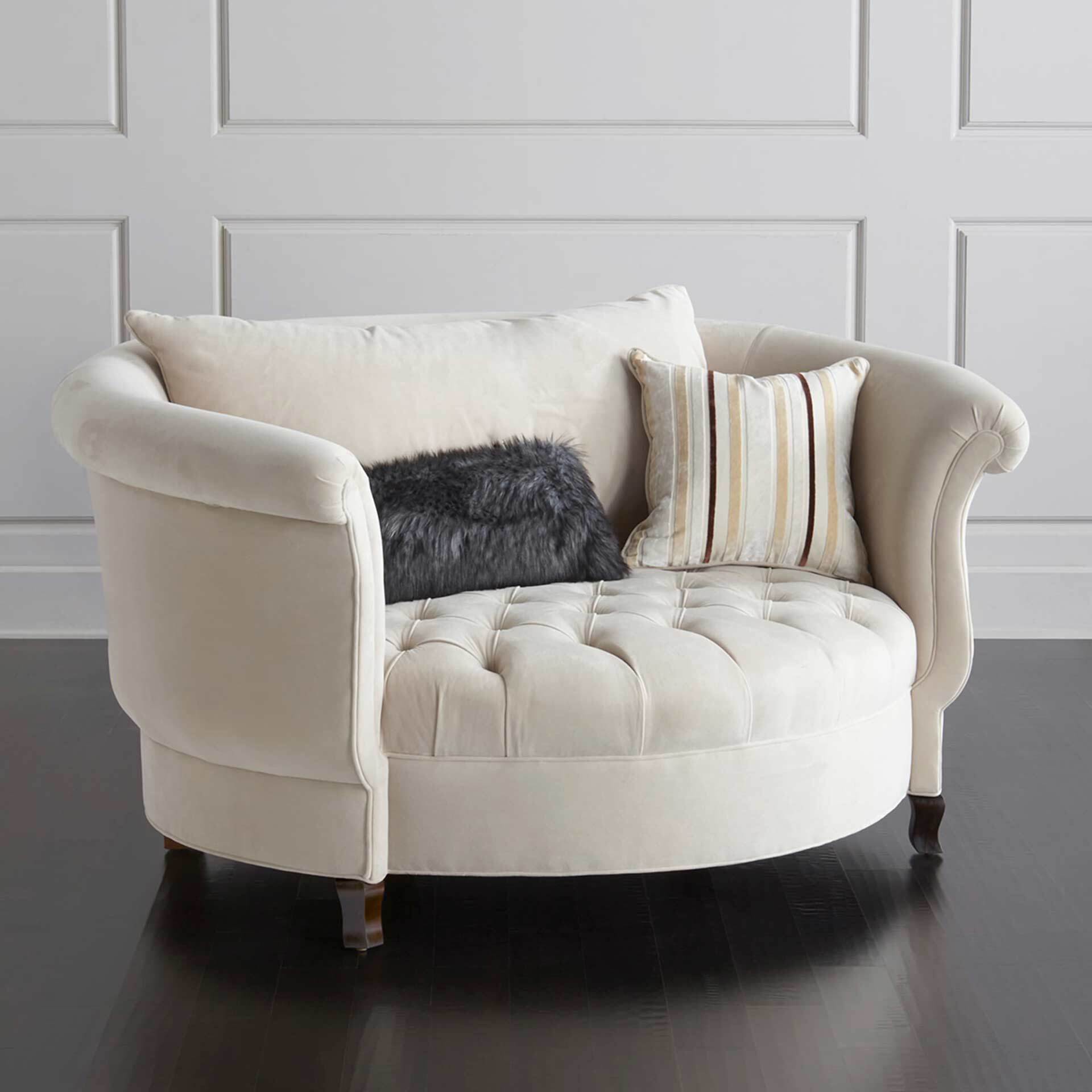special fabric furnishing armchair cuddle 1 Πώς καθαρίζω ξύλινα έπιπλα: 4 Φυσικοί τρόποι!